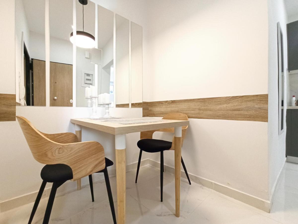 Mikalis Studio Атина Екстериор снимка