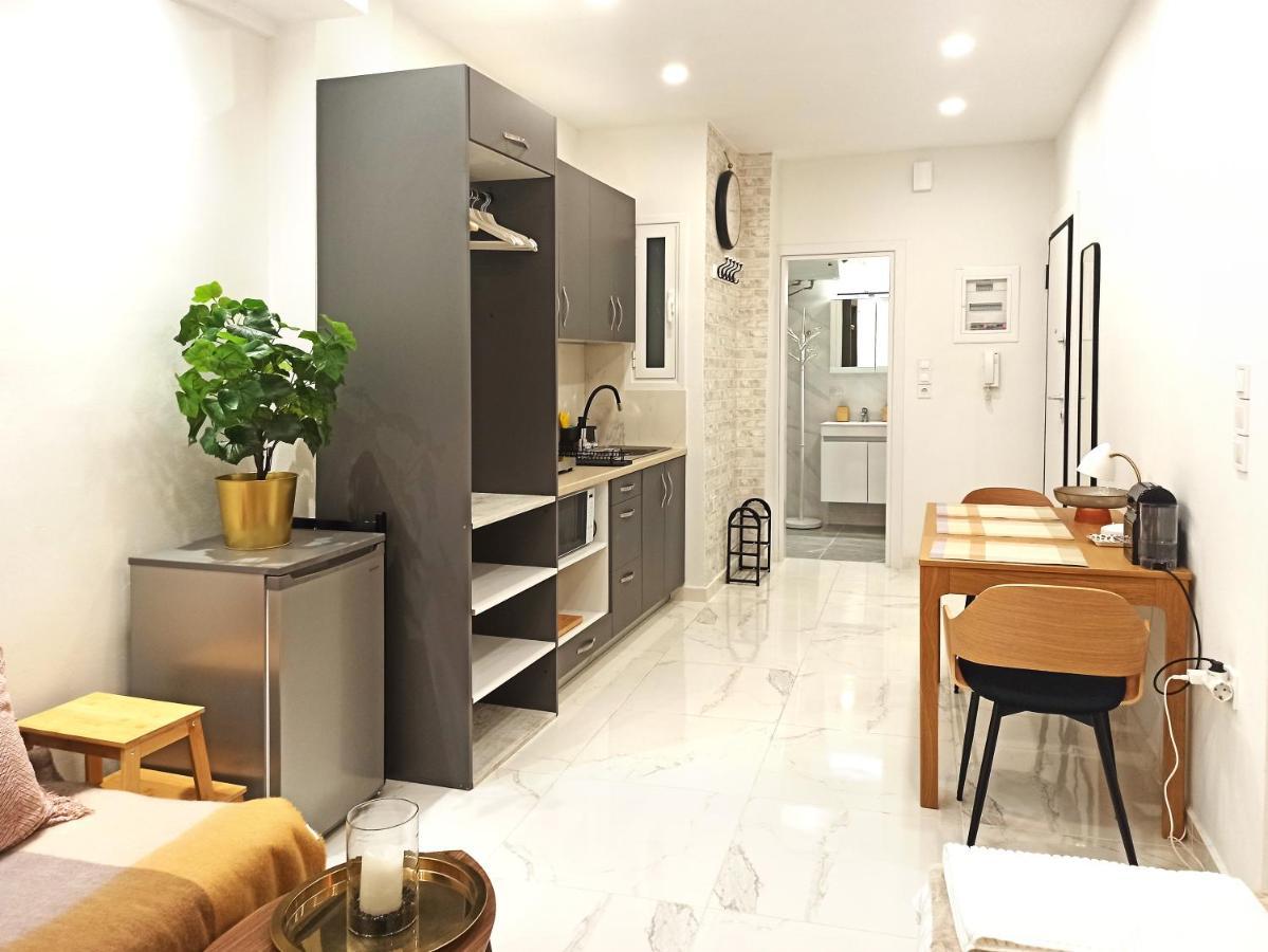 Mikalis Studio Атина Екстериор снимка